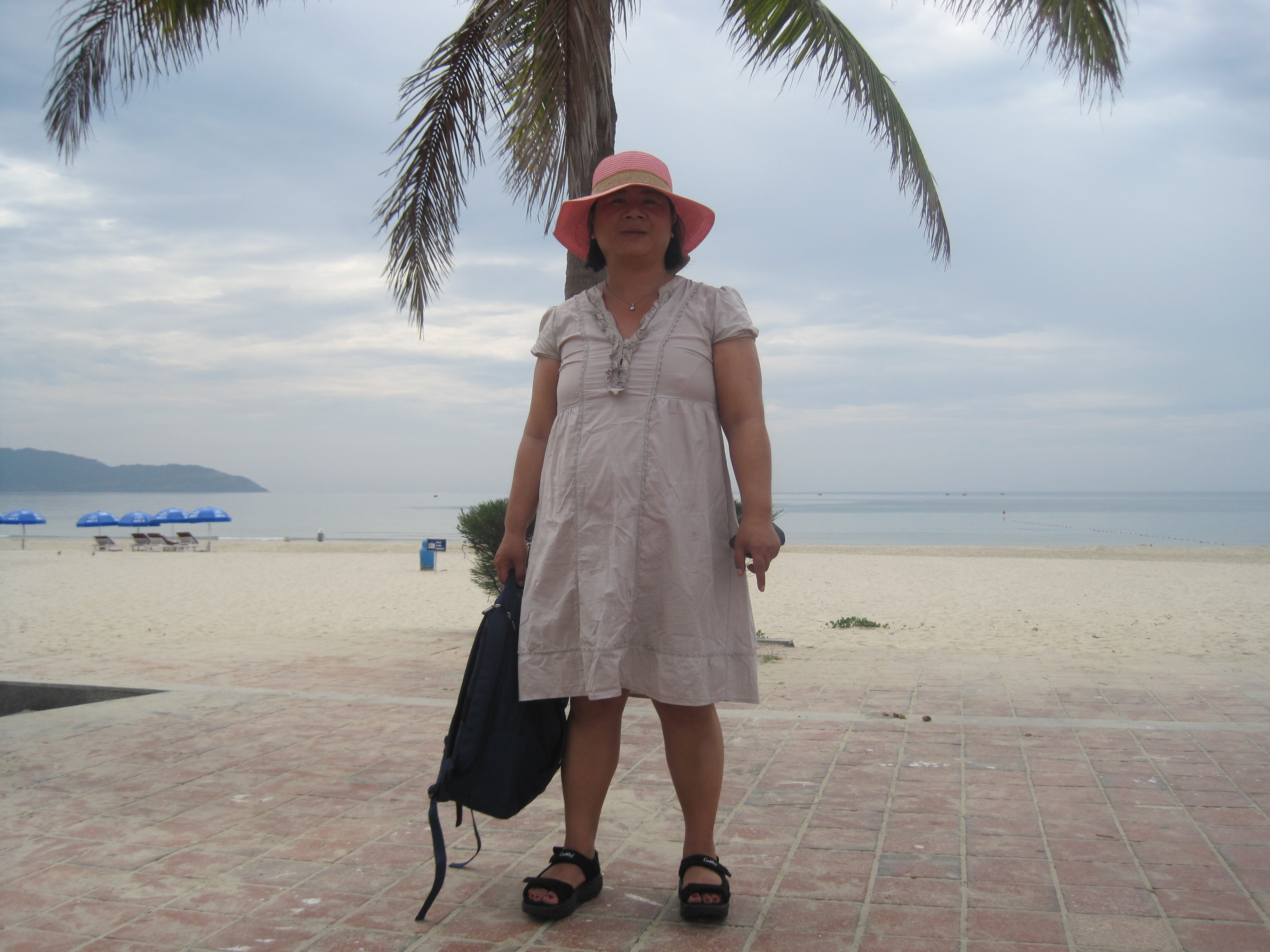 Meg på stranda i Da Nang