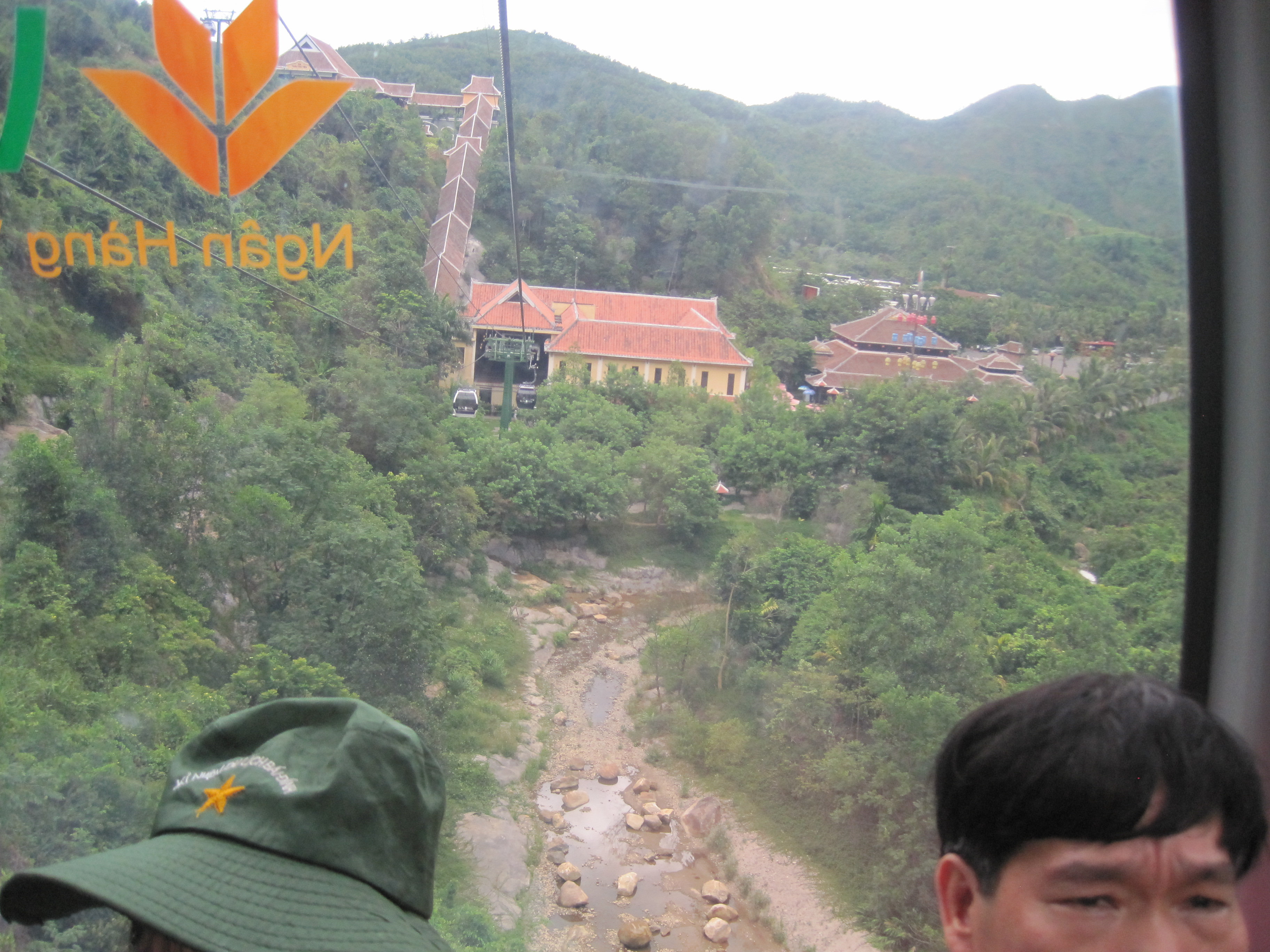 Påvei opp, spektakulær.