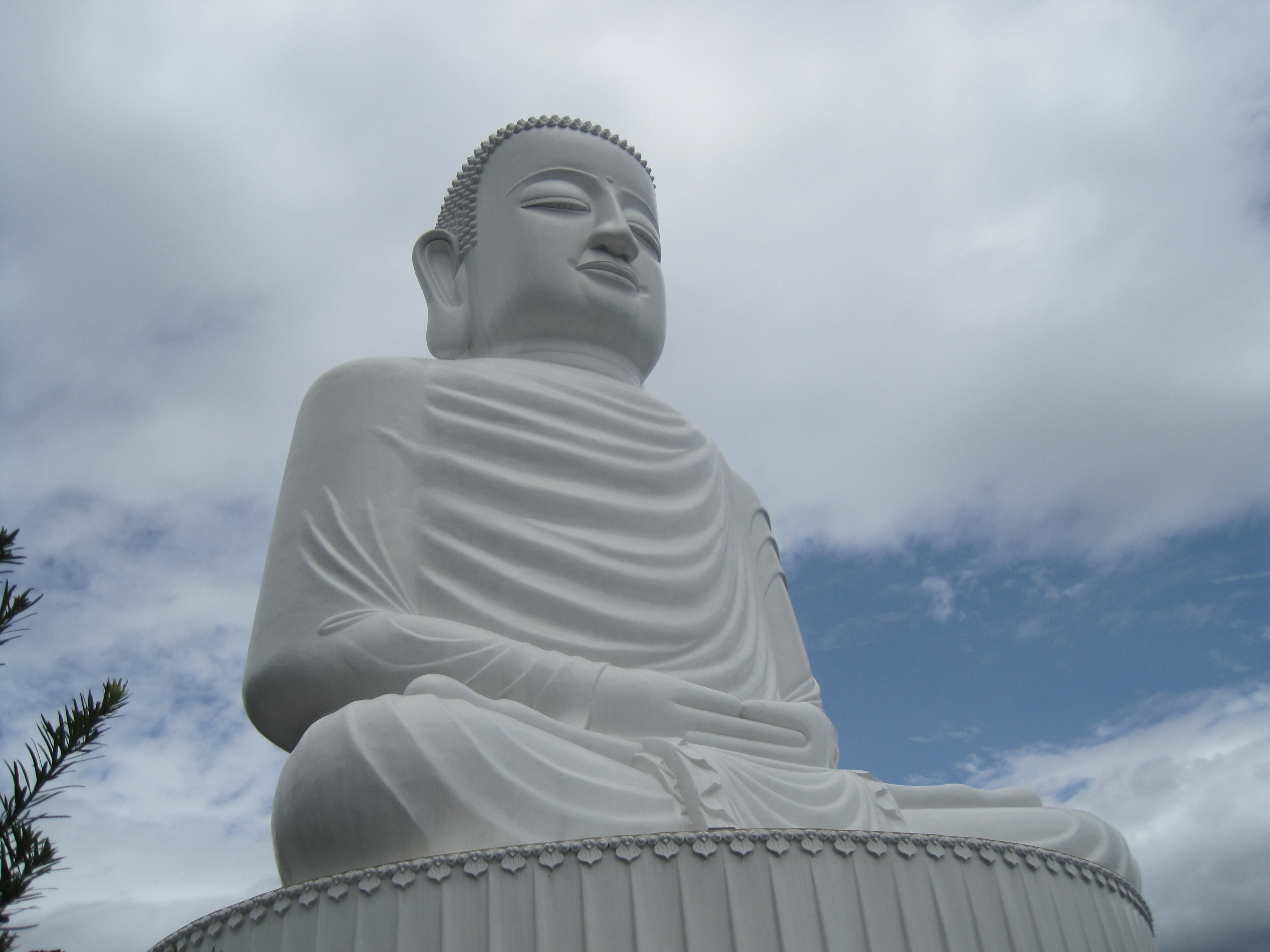 Budha i litt størrelse.