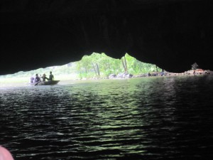 Åpning i den andre enden.