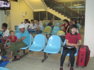 Togstasjonen i Hanoi, ser ut som andre togstasjoner.