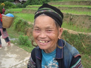 Eldre Black Mong kvinne. Veldig hyggelig en.