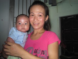 Kona på 29 år og den minste på 4 mnd.